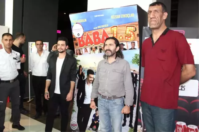 Baba 1,5' Filminin İkinci Galası Van'da Yapıldı