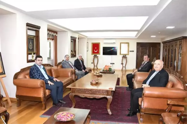 Cumhuriyet Başsavcısı Çevik Rektör Gönüllü ile Bir Araya Geldi