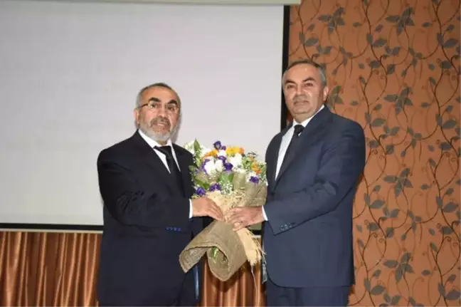 Başkan Dursun Ay Konferansa Katıldı