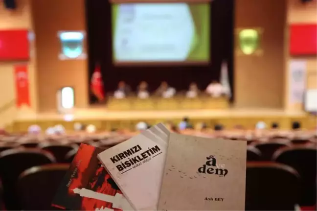 Genç Yazarlar Okurlarıyla Buluştu