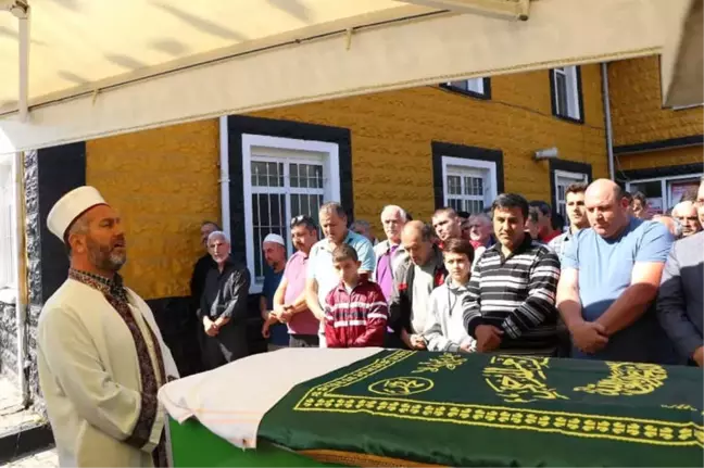 Vefat Eden Şehidin Babası Son Yolculuğuna Uğurlandı