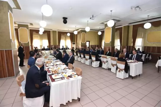 Haftaya Başlangıç' Toplantıları Kaldığı Yerden Devam Ediyor