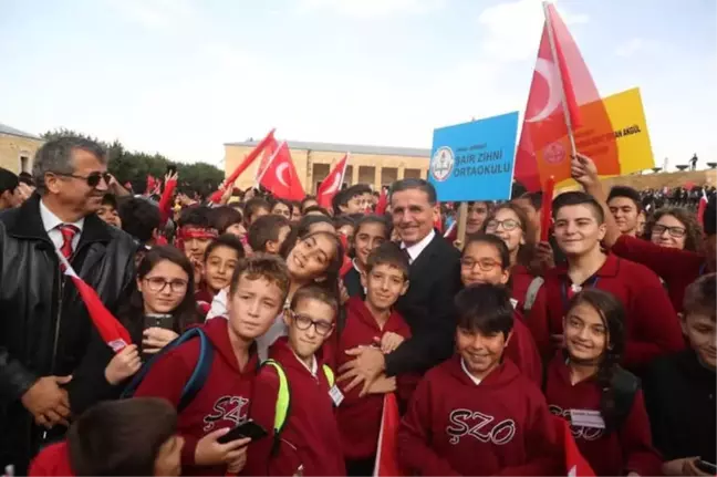 Ankara'nın Başkent Oluşunun 95. Yıl Dönümü Kutlamaları Anıtkabir Ziyareti ile Başladı