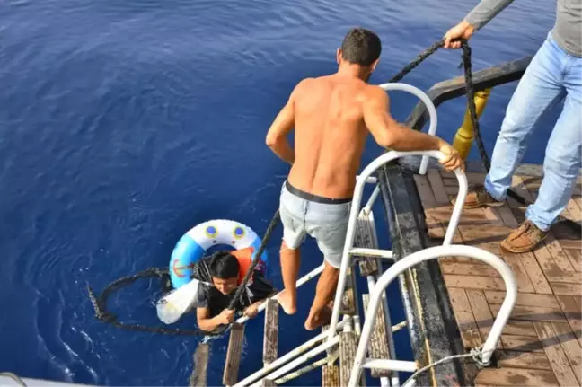 Son Parasıyla 1 Ekmek ve Can Simidi Almış