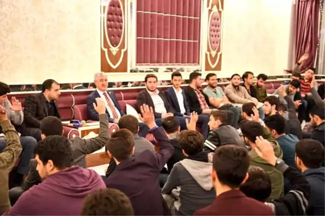 Başkan Polat, Mttb Gençliği ile Buluştu