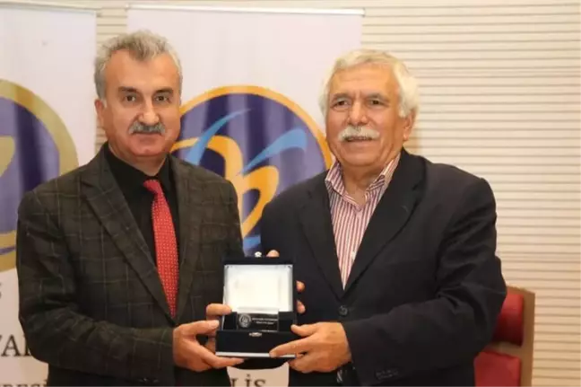 Beü'de 'Düşünce Dünyasında Sezai Karakoç' Konulu Konferans Düzenlendi