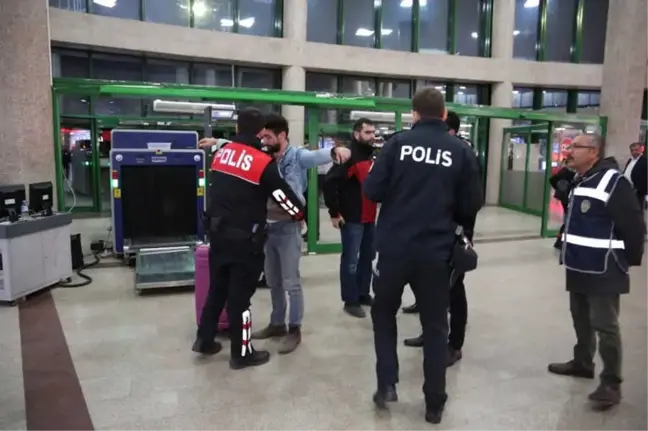 Kocaeli'de Aranan 15 Şahıs Uygulamada Yakalandı