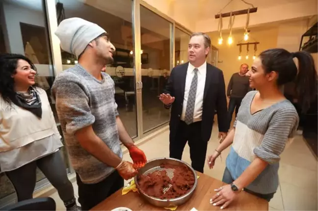 Başkan Piriştina Gençlerle Buluştu
