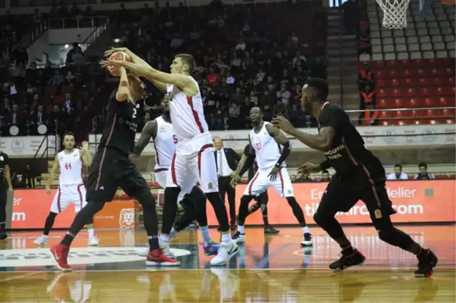 Gaziantep Basketbol Beşiktaş'ı Eli Boş Gönderdi