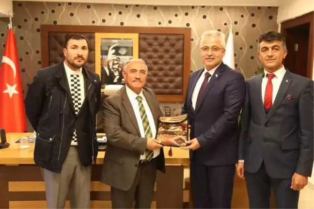 Niğde Belediye Başkanı Rıfat Özkan;
