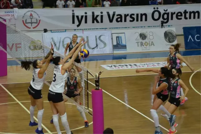 Eczacıbaşı Çanakkale Belediye'ye Set Vermedi