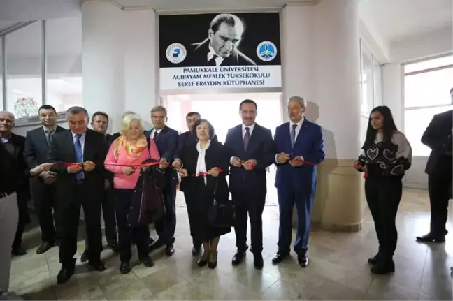 Rektör Bağ'ın Öğretmeni Üniversiteye Kütüphane Açtı