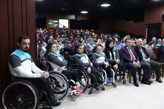 Osman Çakmak'tan, Milli Takıma Gönderme