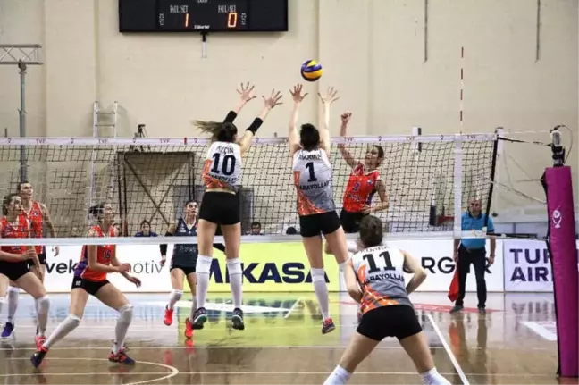 Vestel Venus Sultanlar Ligi: Çanakkale Belediyespor: 2 - Karayolları: 3