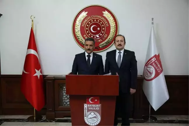 Eski İçişleri Bakanı Ülkü Güney ile Samsun Valisi Osman Kaymak Vali Ali Hamza Pehlivan'ı Ziyaret...