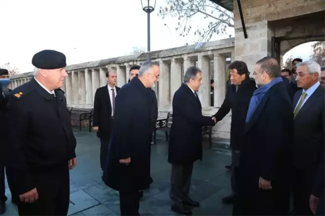 Pakistan Başbakanı İmran Khan Mevlana Müzesi'ni Ziyaret Etti
