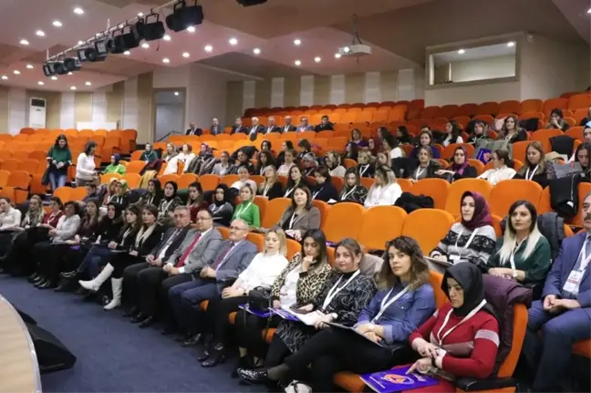 Anaokulu Öğretmenleri Tekden Koleji'nde