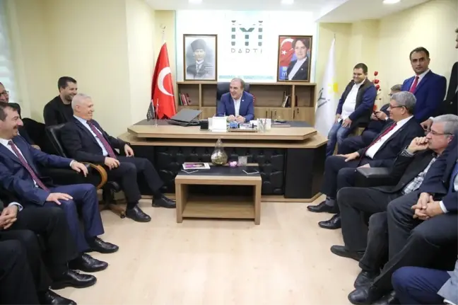 Bozbey'den İyi Parti ve Saadet Parti Bursa İl Teşkilatlarına Ziyaret