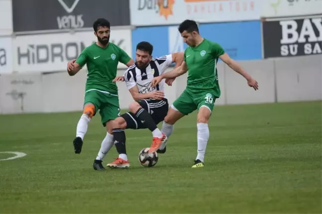 Manisa Bbsk Kendi Evinde Berabere Kaldı