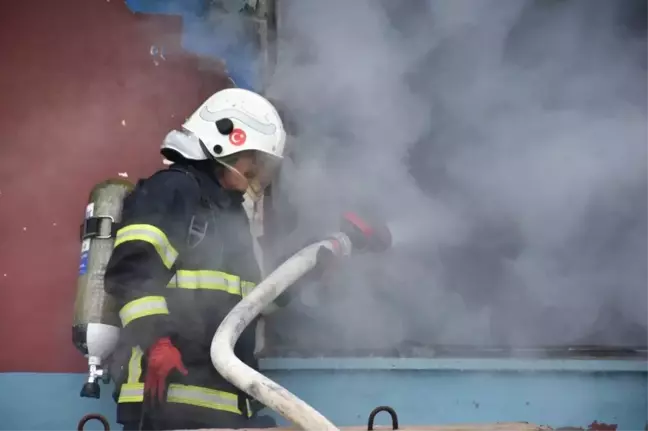 Kırıkkale Valisi Sezer'den Akaryakıt Deposundaki Patlamayla İlgili Açıklama