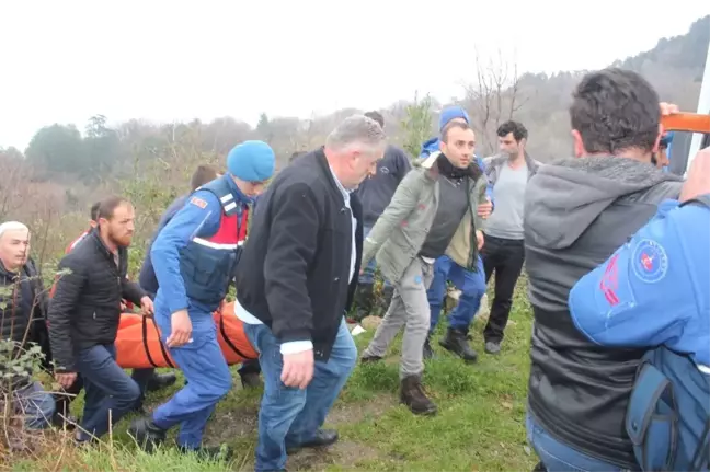 Kastamonu'da Balıkçı Teknesi Battı: 1 Ölü, 1 Kayıp
