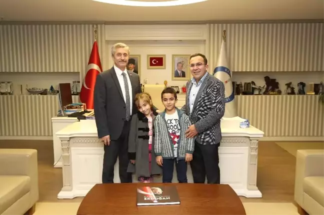 Türkiye'yi Güldüren Adamdan Tahmazoğlu'na Ziyaret