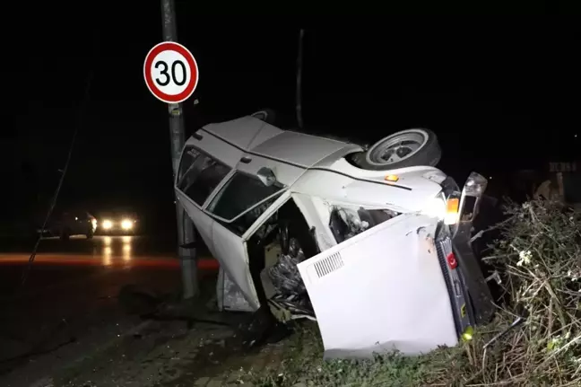 Bursa'da Trafik Kazası: 3 Yaralı