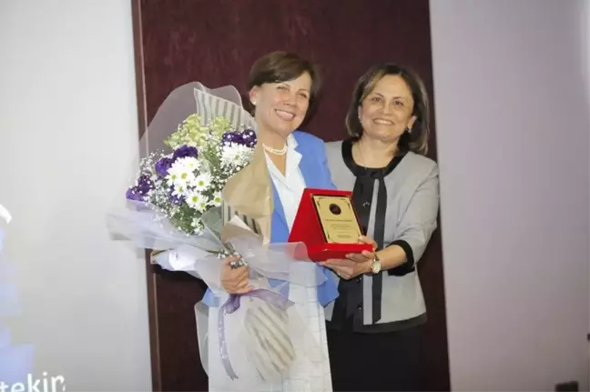 Aü Öğretim Üyesi Prof. Dr. Gültekin Emekli Oldu