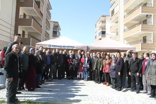 Başkan Ertürk, TOKİ Sakinleri ile Bir Araya Geldi