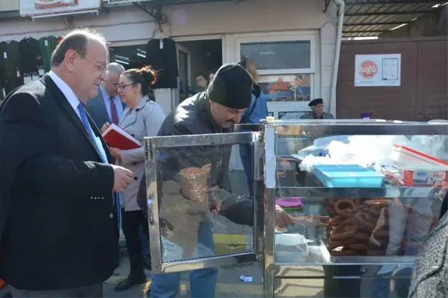 Başkan Özakcan'dan Seçim Ekibine Tatlı Dopingi