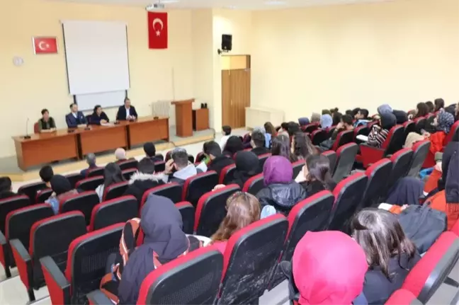 Fü'de 'Sosyal Hizmet Uygulamaları' Semineri