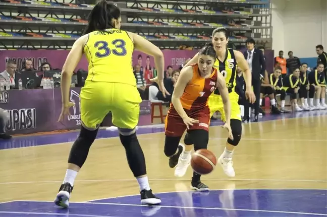 Kupa Derbisi Fener'in