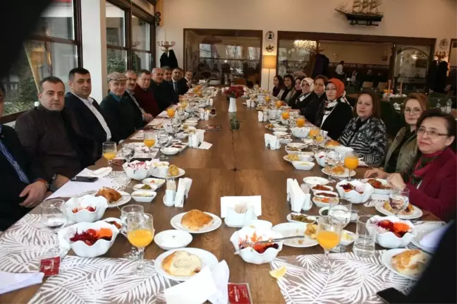 Cirit, Akarca ve Yavuz'dan Kütahyalı İş Adamı Güral'a Ziyaret
