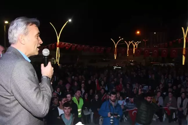 Alaşehir'de Şıktaşlı Sevgisi Meydanlara Taştı