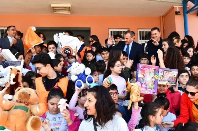 Tunceli'de Çocukların Yüzünü Güldüren Kampanya