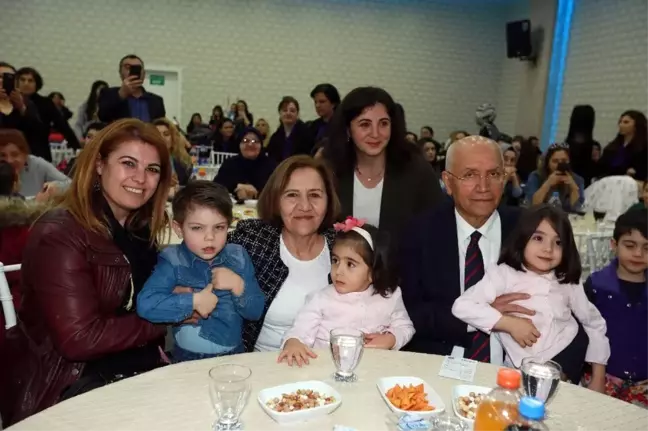 Yenimahalle'de Kadınlar Günü Etkinliklerle Kutlandı
