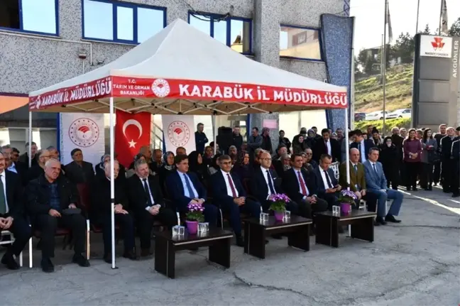 Karabük'te 150 Üreticiye Meyve Fidanı Dağıtıldı