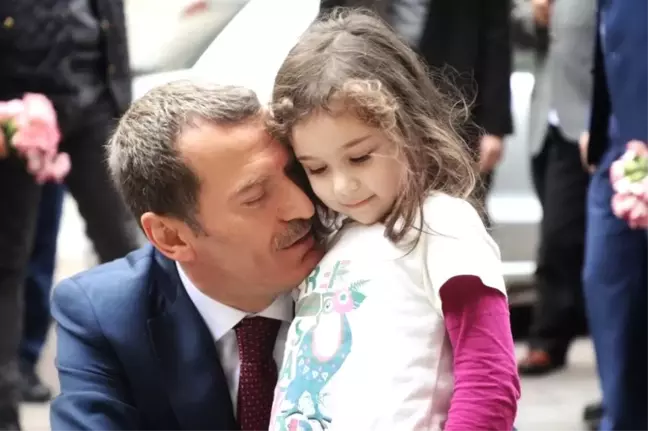 AK Parti Zeytinburnu Belediye Başkan Adayı Ömer Arısoy: