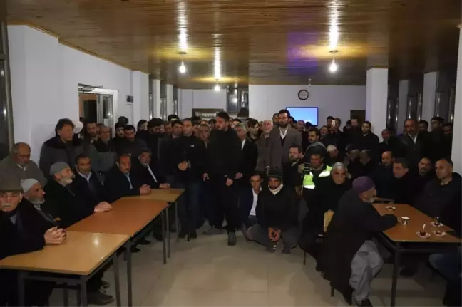 Başkan Başsoy, Yaylabaşı Beldesi'nde Vatandaşlarla Buluştu