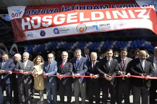 Türel, Antalya İş Fuarı'nı Açtı