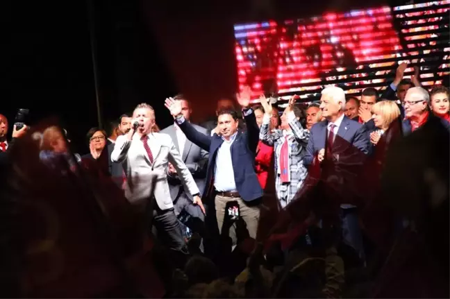 Ahmet Aras'la Turgutreis'te Yer Yerinden Oynadı