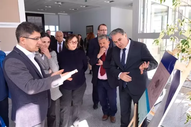 Bilecik Şeyh Edebali Üniversitesi'nde Kütüphane Haftası Kutlamaları