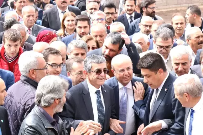 Kırşehir'de 25 Yıl Sonra Gelen Belediye Başkanlığı Sevinci