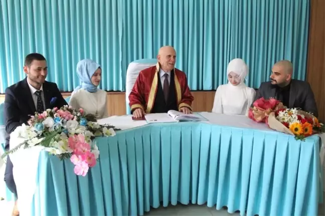 Bayburt Belediye Başkanı Pekmezci İlk Nikahını Kıydı
