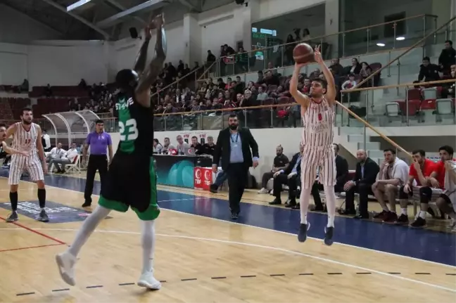 Düzce Belediyesi, Semt77 Yalova Belediyespor'u Mağlup Etti