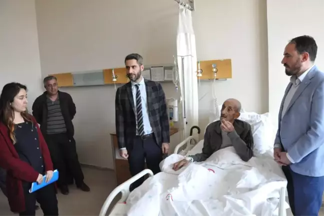 İdrar Torbasından Tam 424 Gram Taş Çıktı
