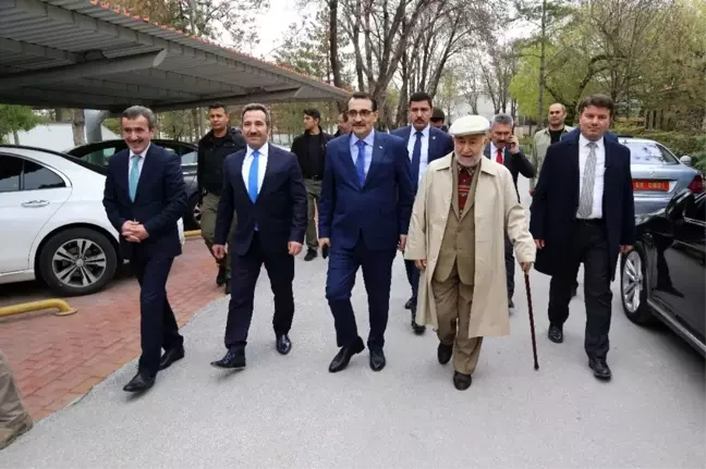 Enerji ve Tabii Kaynaklar Bakanı Dönmez, Aksaray'da
