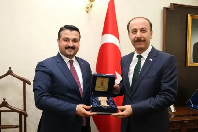 AK Parti İl Başkanı Yıldız Vali Erin'i Ziyaret Etti