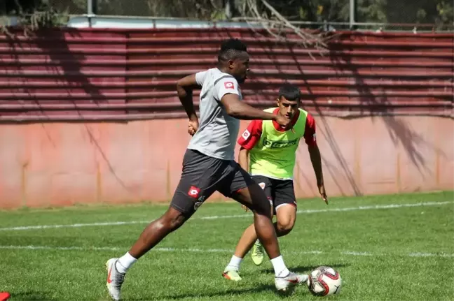 Adanaspor, U-21 Takımıyla Antrenman Maçı Yaptı