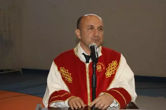 Gümüşhacıköy Meslek Yüksekokulunda Mezuniyet Töreni